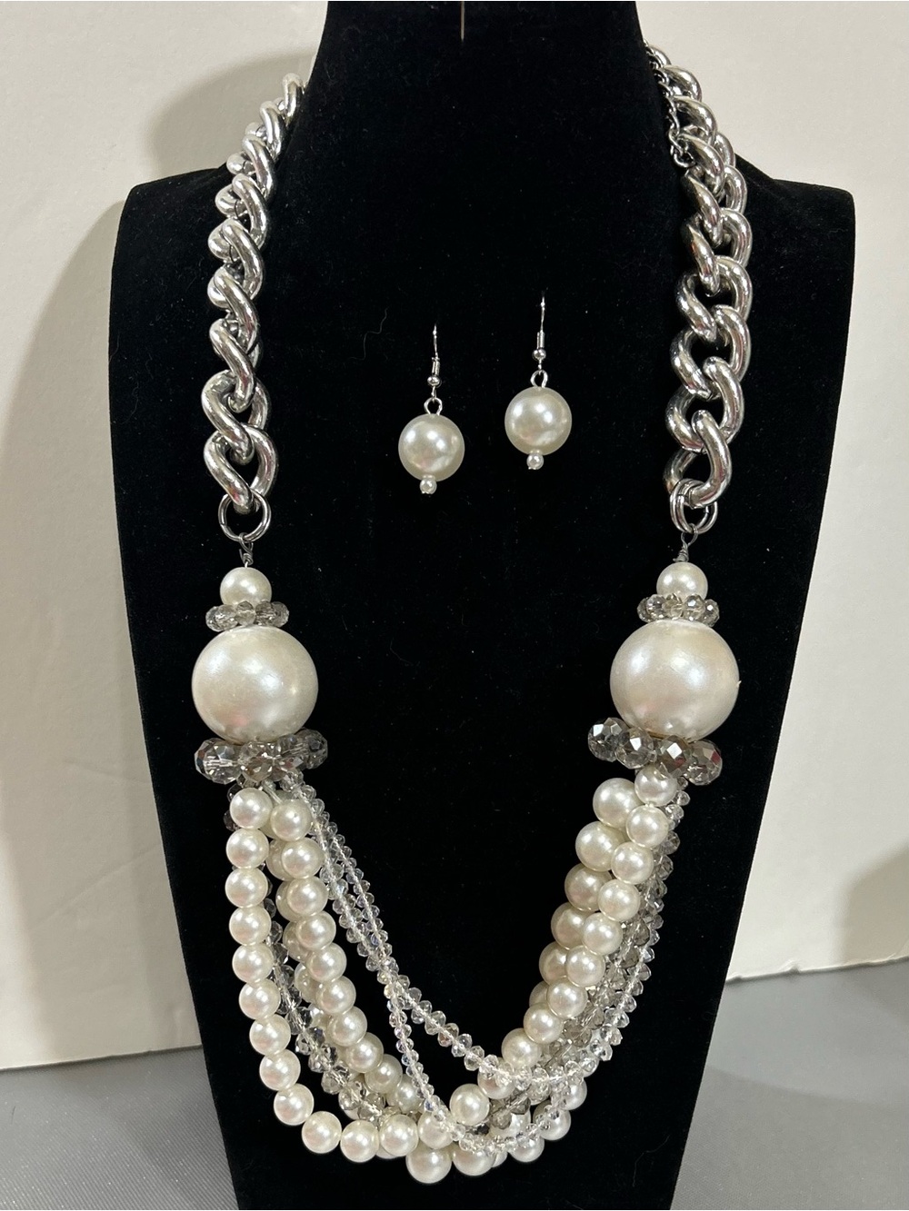 Pearl Multi-Strand Statement Necklace with Matching Earrings - White